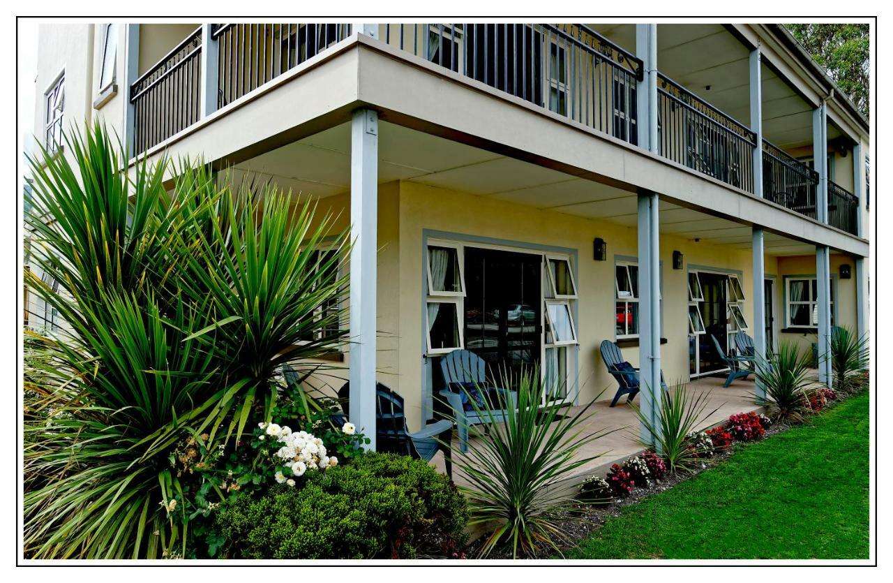 Lantern Court Motel Reefton Extérieur photo